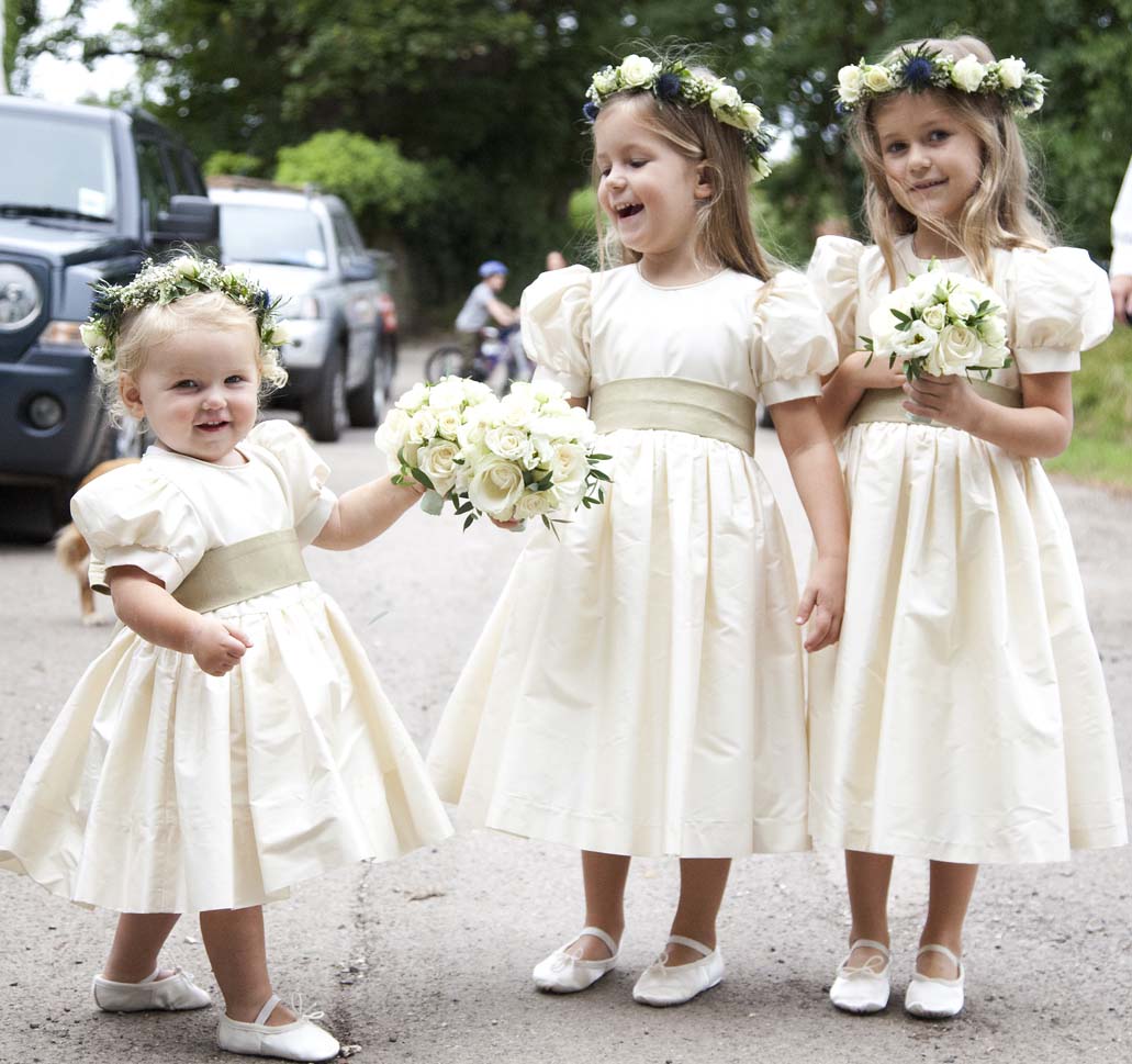 Penteado infantil para casamento - Lejour