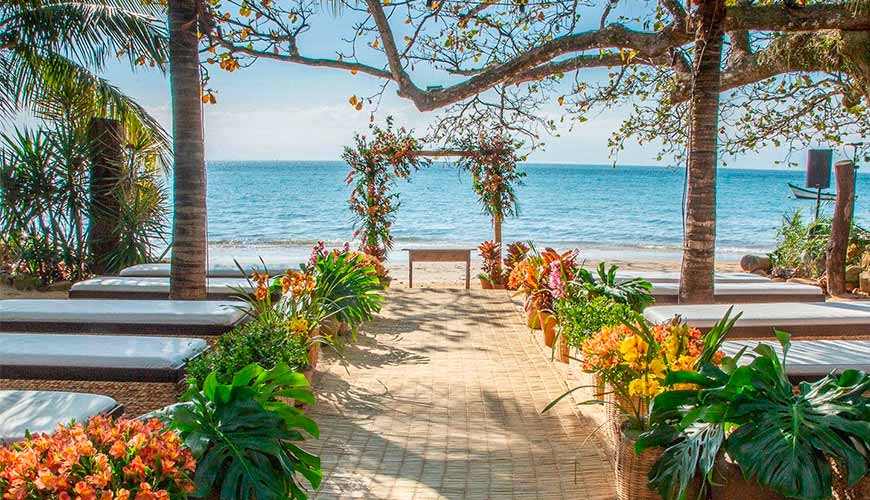 Espaços para casar na praia - decoração Mercador
