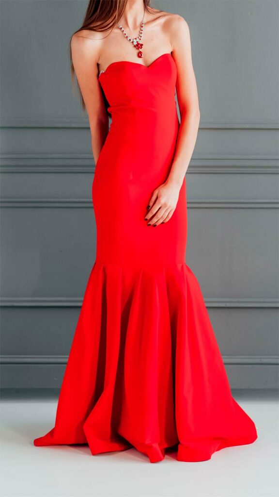 vestido vermelho sereia