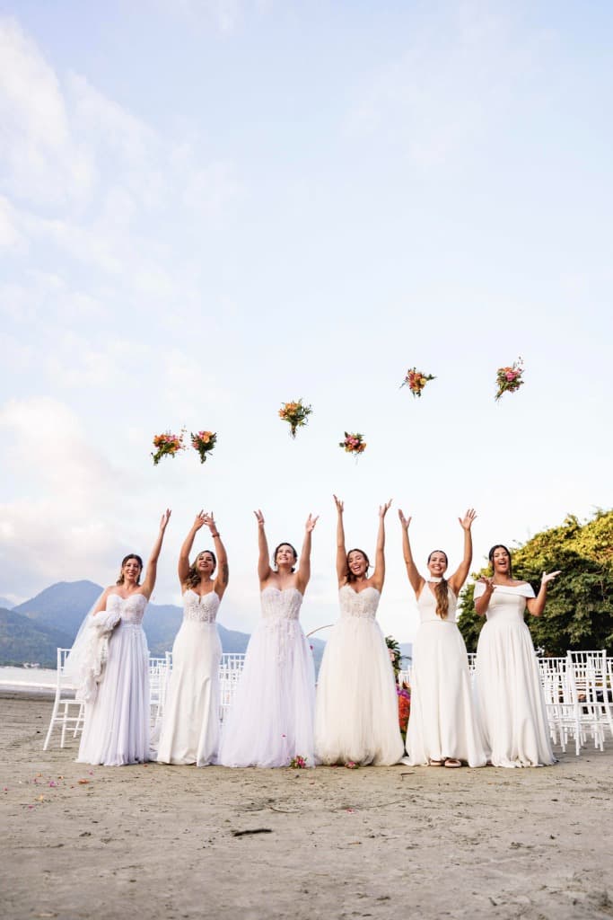 Foto de casamento na praia em Ubatuba 13
